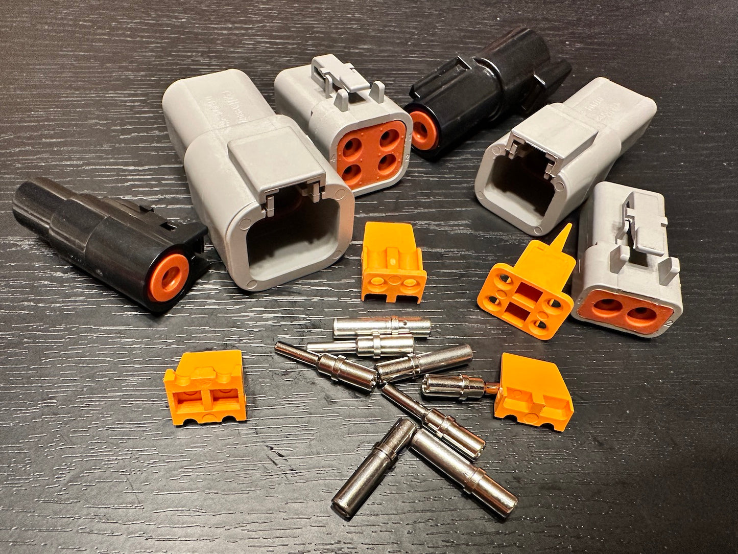 Deutsch DTP & DTHD Connectors