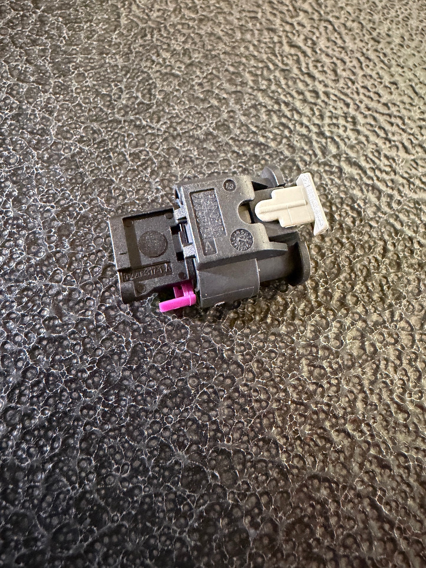 Coyote Gen3 Crank/Cam Sensor Connector