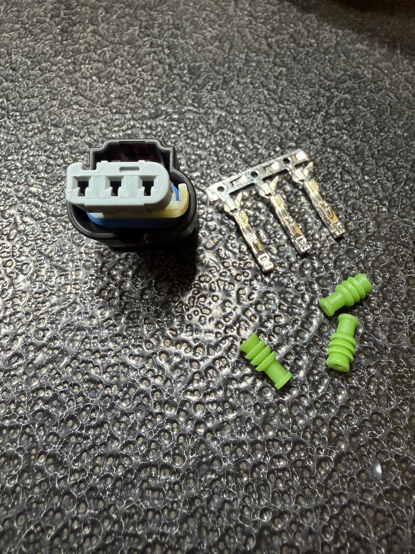 Coyote Coil Connector 2015 & Up