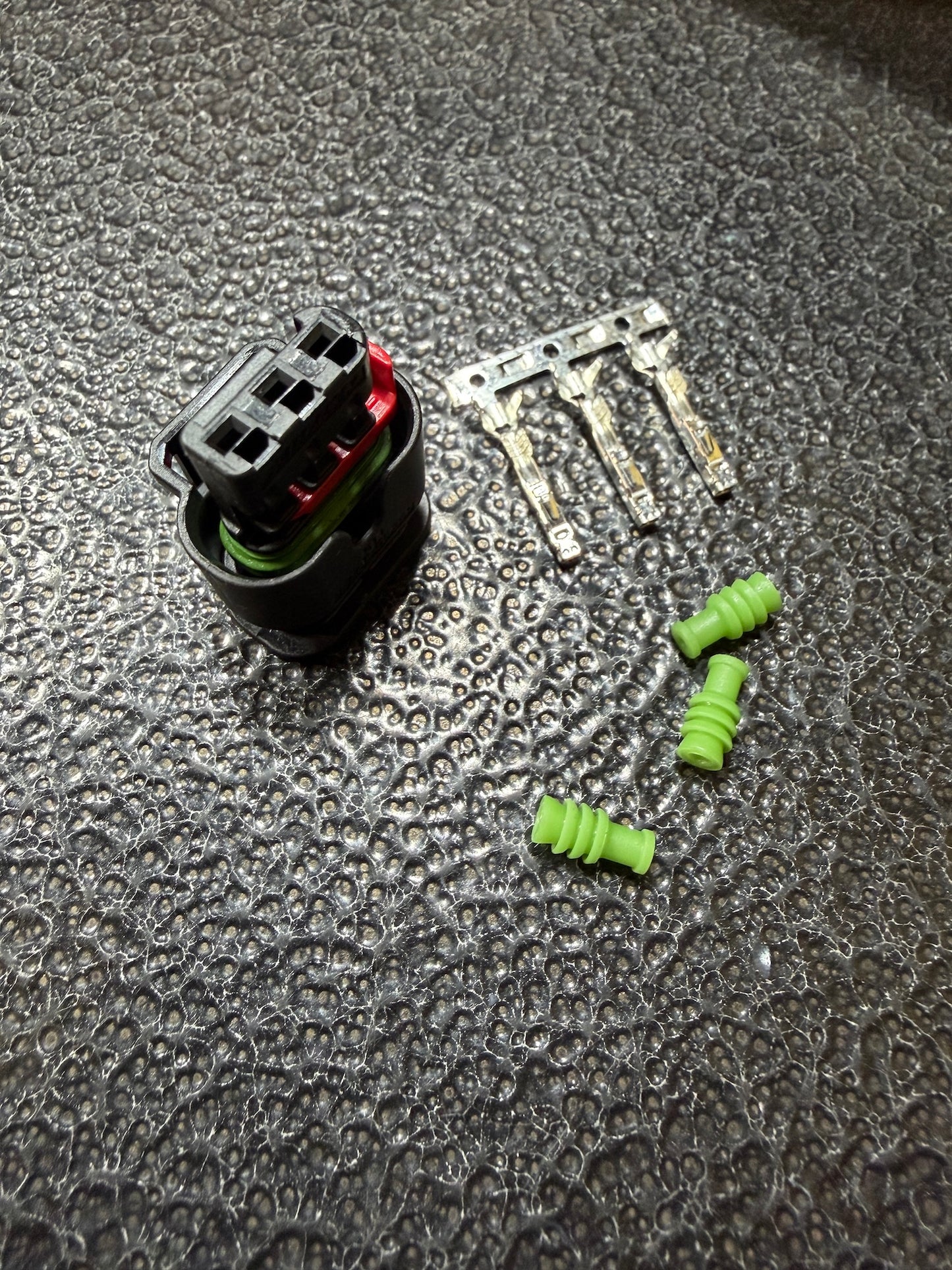 Coyote Gen3 Crank/Cam Sensor Connector