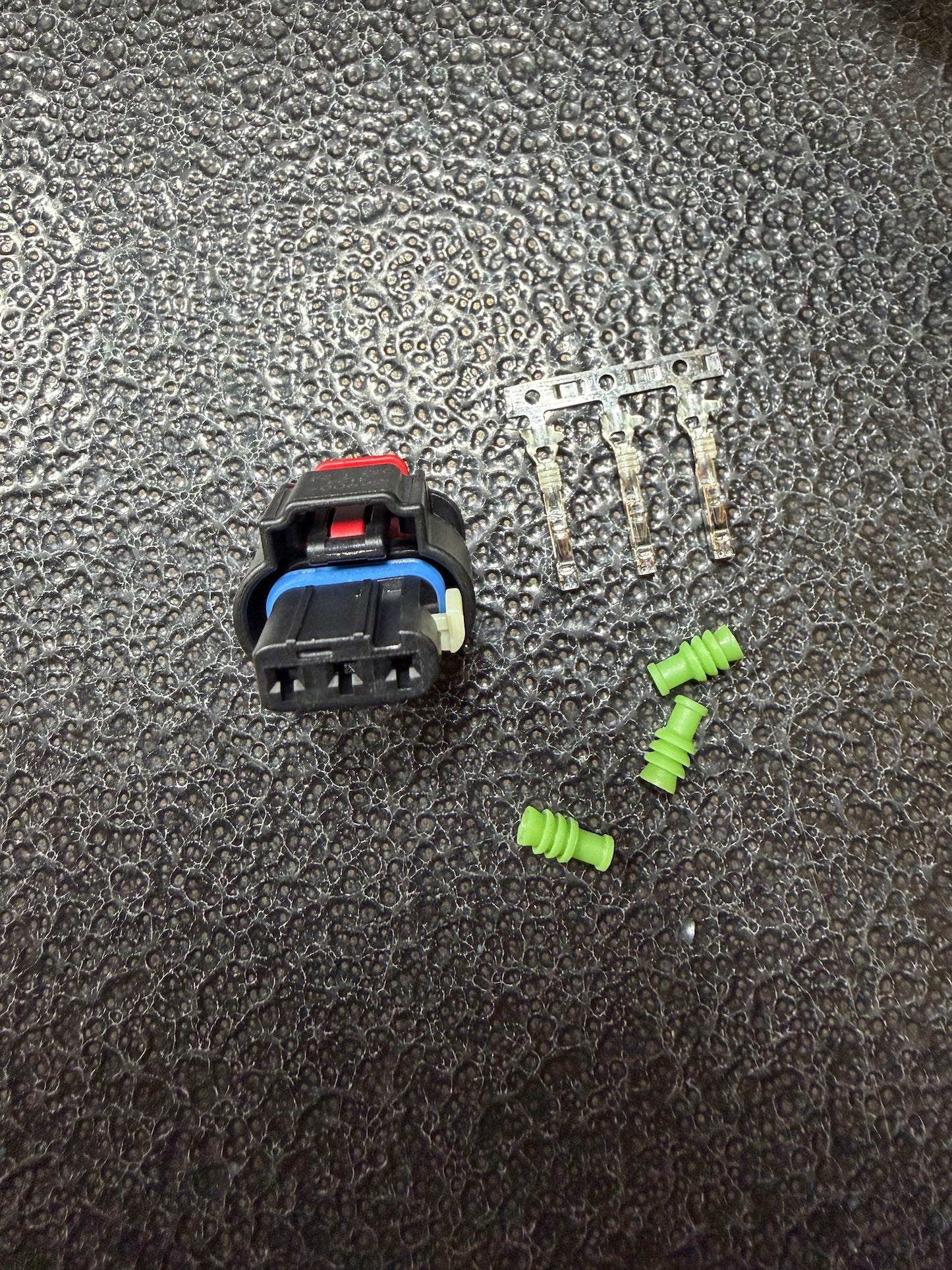 Coyote Gen3 Crank/Cam Sensor Connector