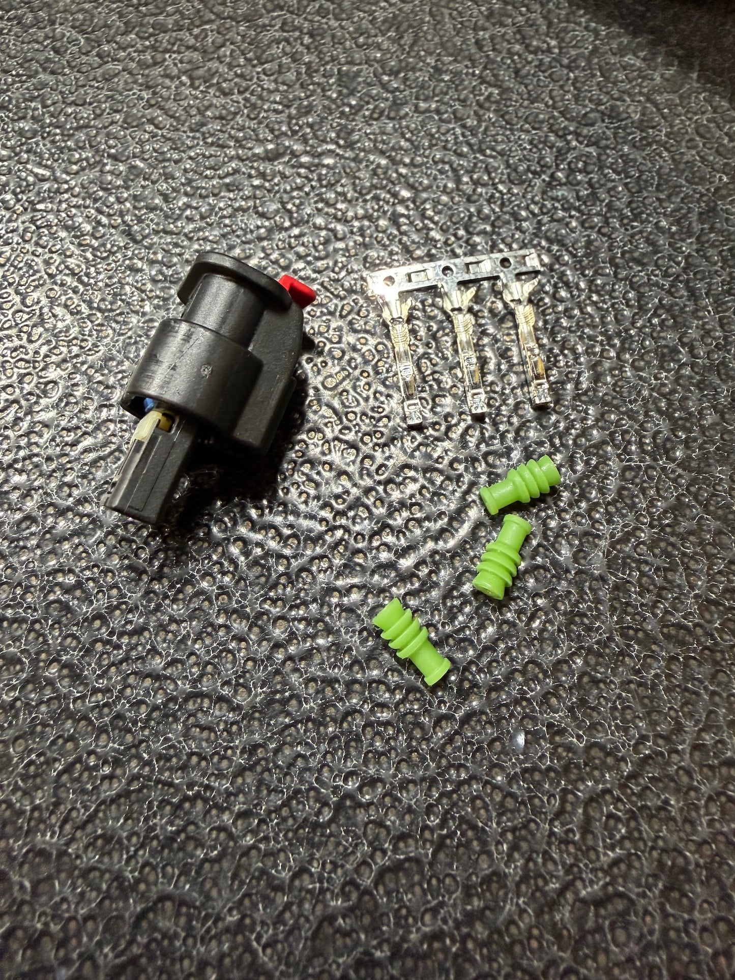 Coyote Gen3 Crank/Cam Sensor Connector