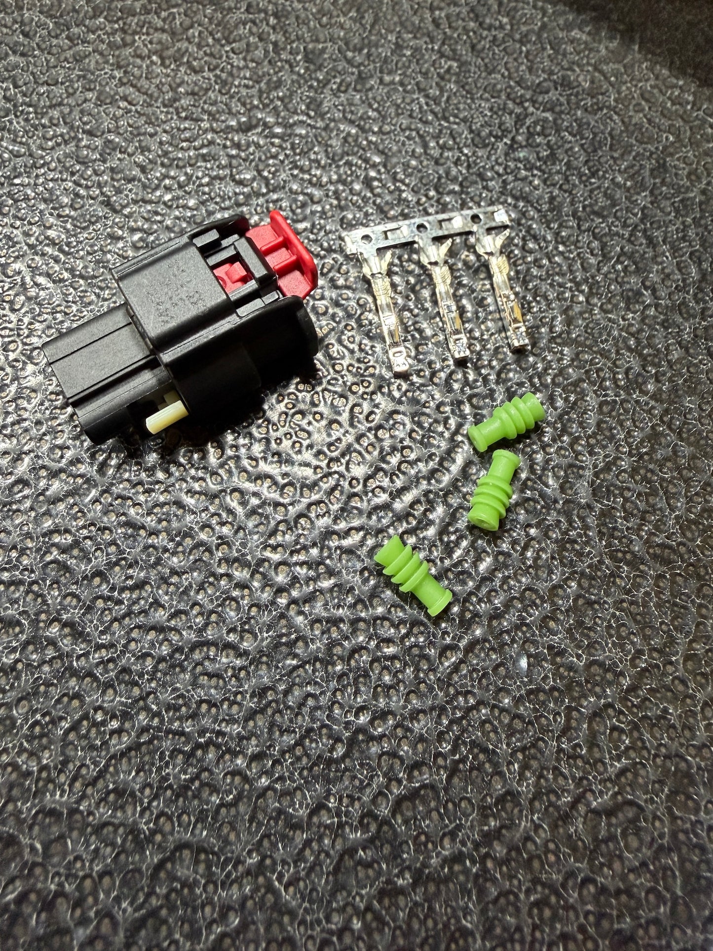 Coyote Gen3 Crank/Cam Sensor Connector