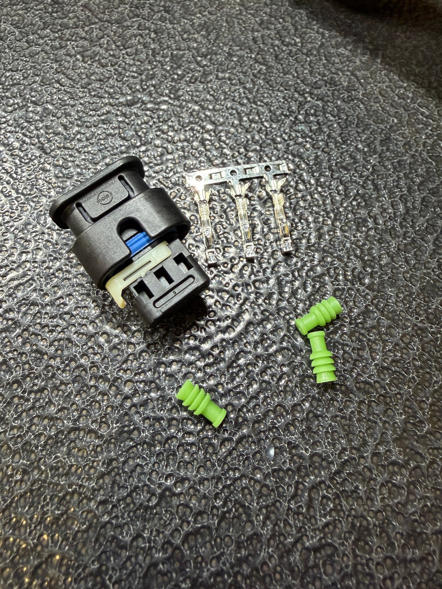 Coyote Gen3 Crank/Cam Sensor Connector