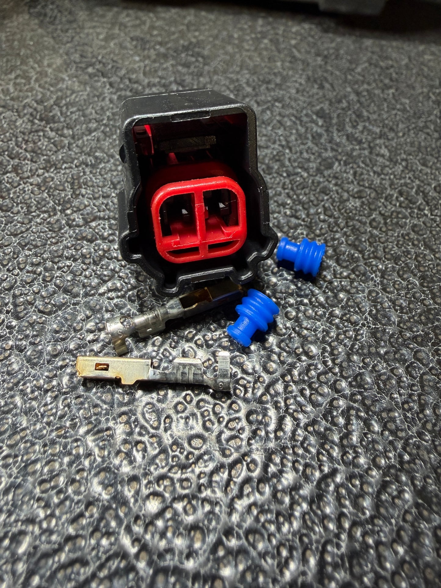 Coyote DBW 2 Pin Connector/IAC