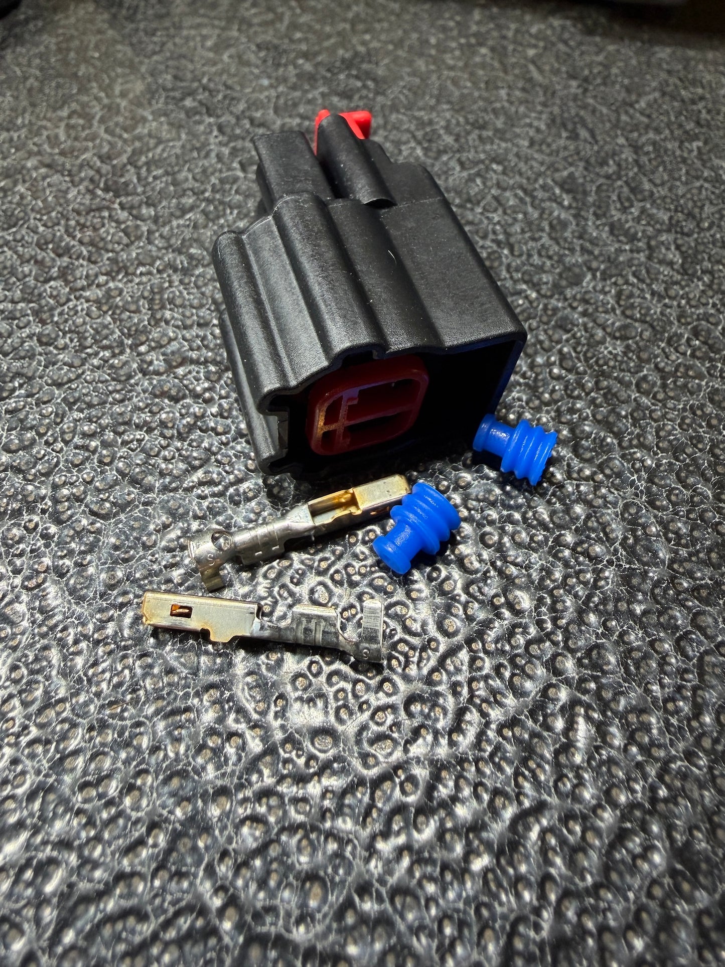 Coyote DBW 2 Pin Connector/IAC